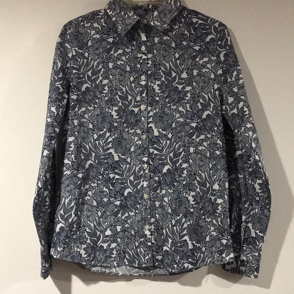 Lands end button down shirt